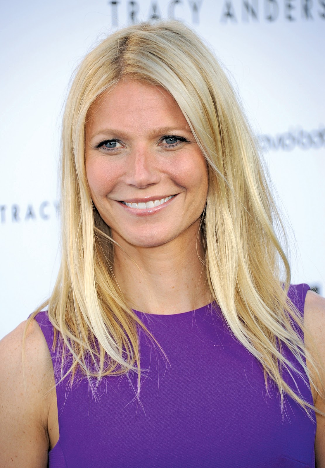 See What Your Favorite Celebrities Look Like Without Makeup
